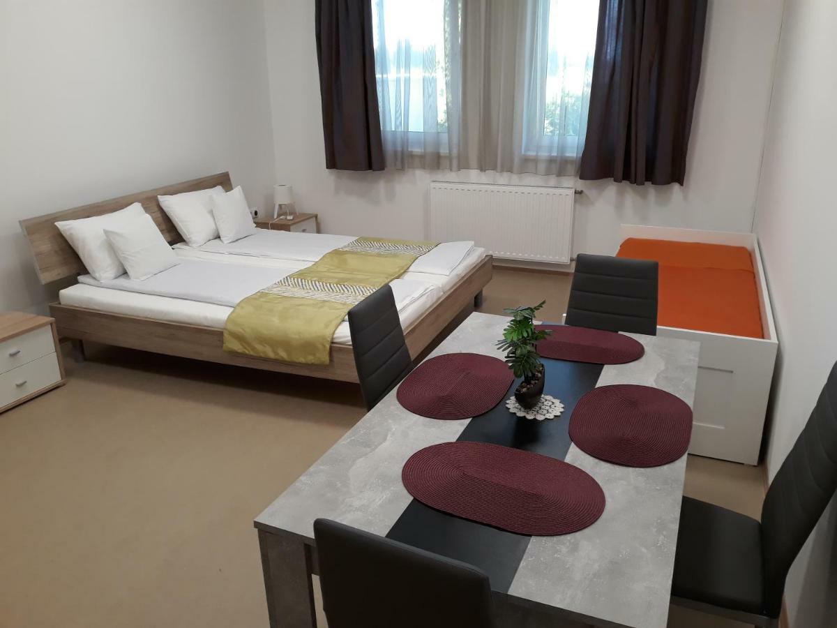 Bella Vendeghaz Morahalom Hotel Bagian luar foto